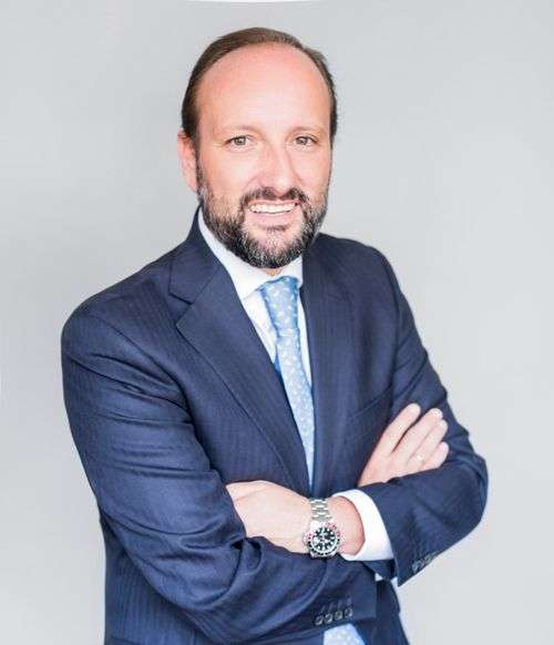 Álvaro Maortua, abogado especialista en derecho mercantil y derecho fiscal en danbury abogados