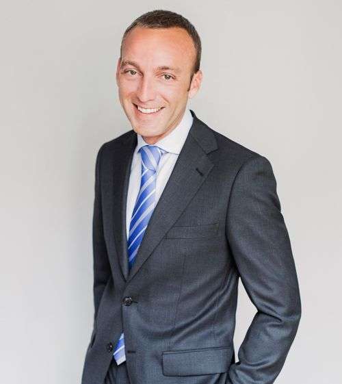 Igor elustondo, abogado en Danbury especialista en derecho mercantil y derecho internacional